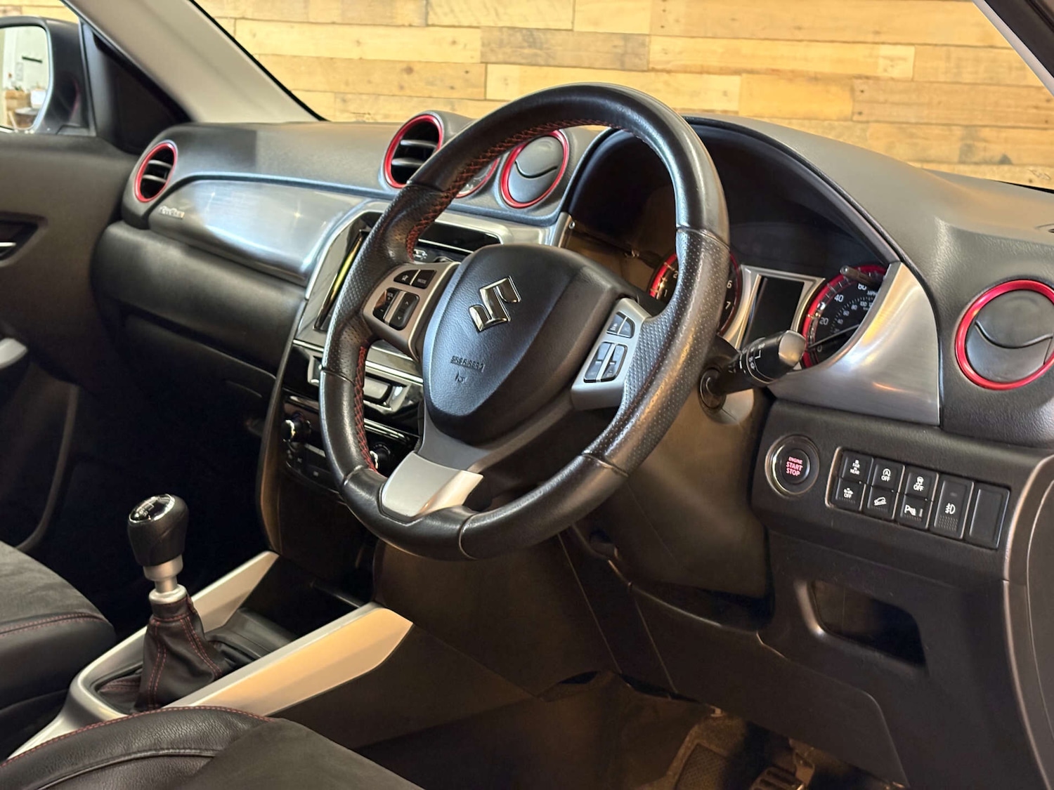 Used Suzuki Vitara 2016 for sale - 76982662: Photo 8