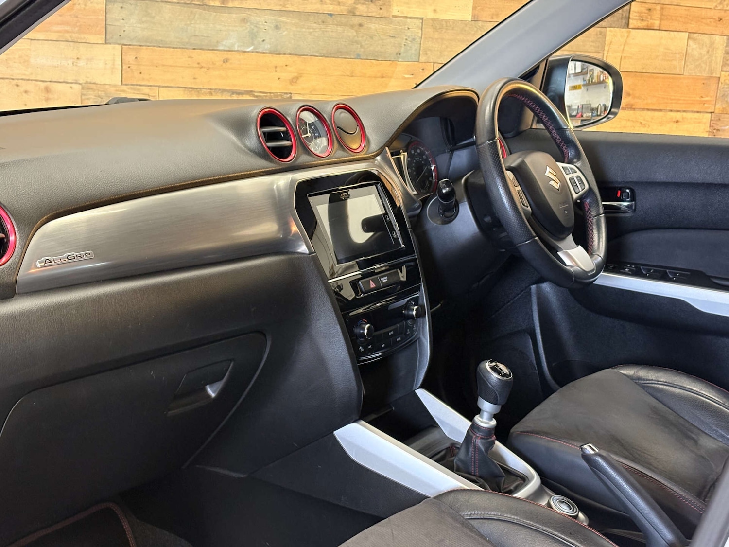 Used Suzuki Vitara 2016 for sale - 76982662: Photo 9