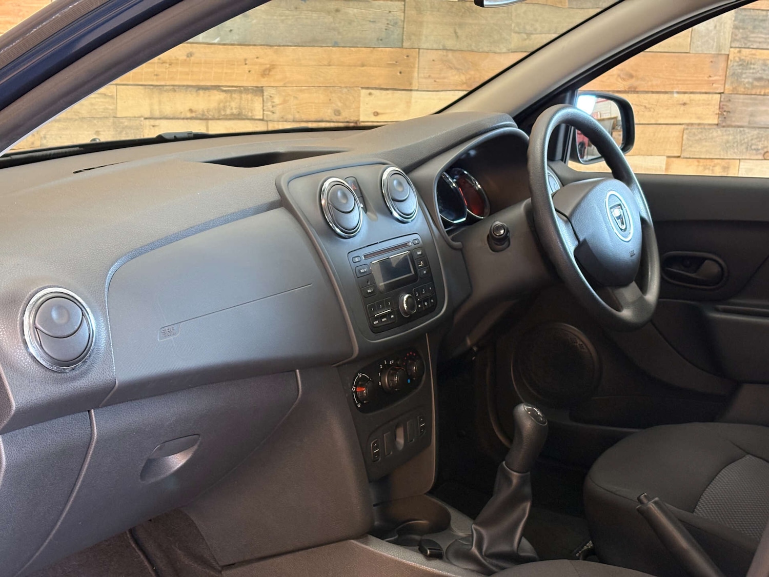 Used Dacia Sandero 2016 for sale - 76133775: Photo 28