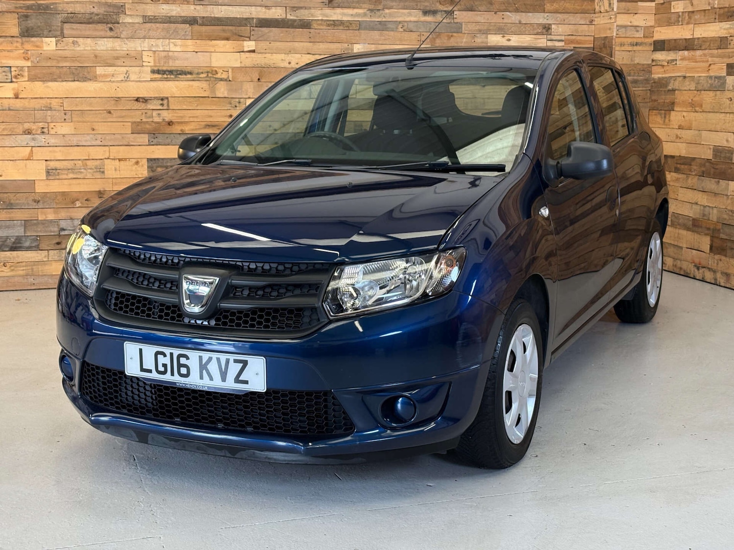 Used Dacia Sandero 2016 for sale - 76133775: Photo 81