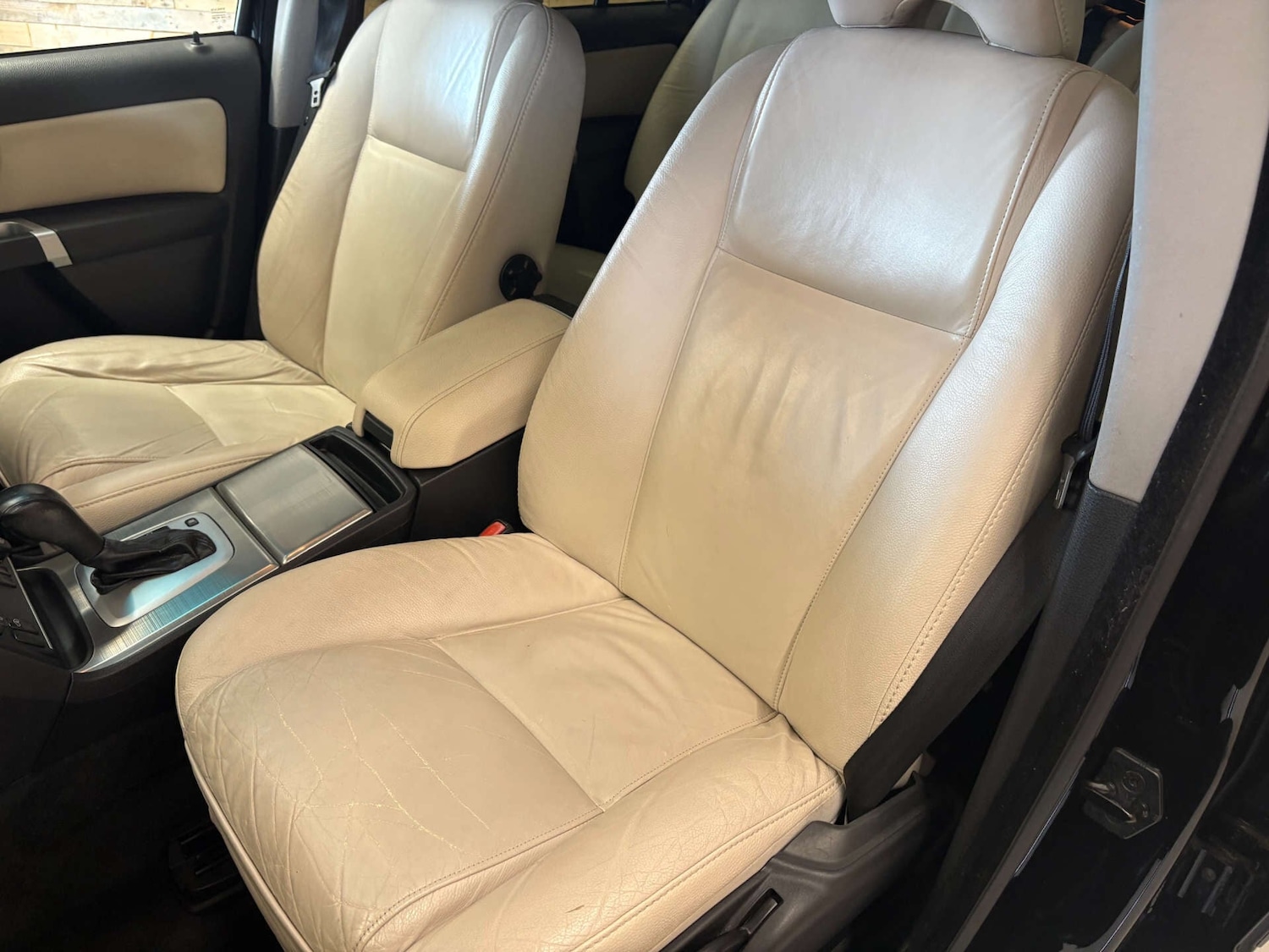 Used Volvo XC90 2011 for sale - 76879538: Photo 23