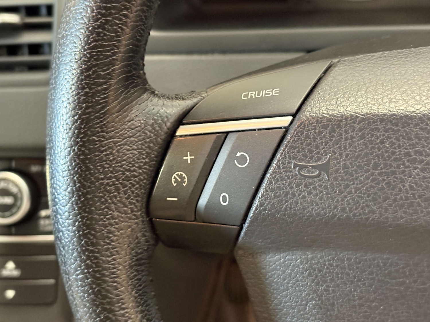 Used Volvo XC90 2011 for sale - 76879538: Photo 51