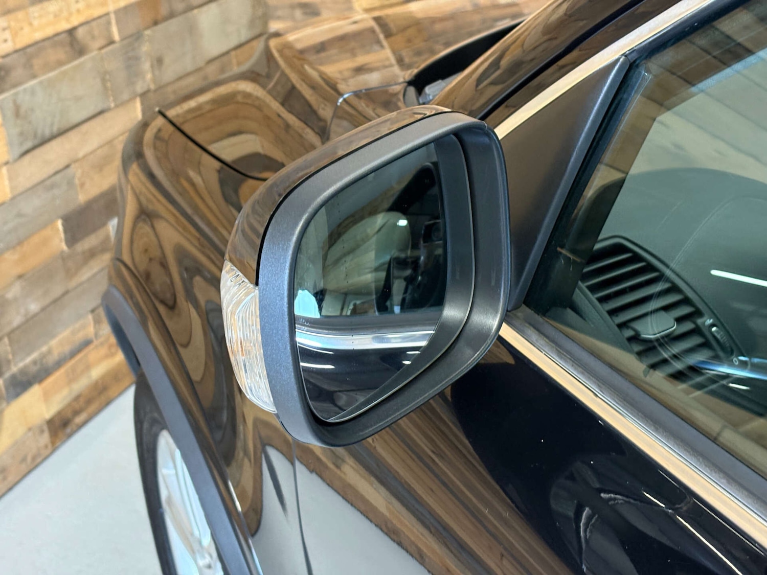 Used Volvo XC90 2011 for sale - 76879538: Photo 70