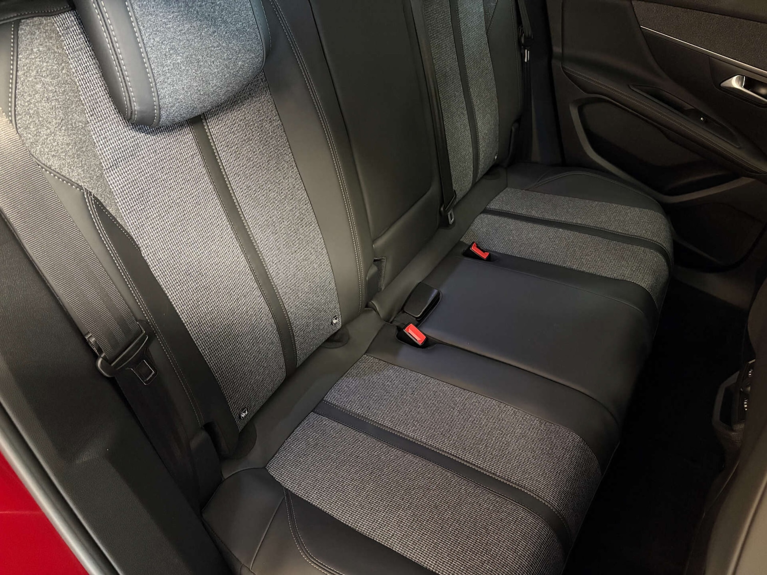 Used Peugeot 3008 2018 for sale - 76819792: Photo 14