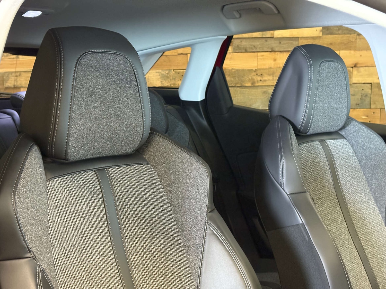 Used Peugeot 3008 2018 for sale - 76819792: Photo 18