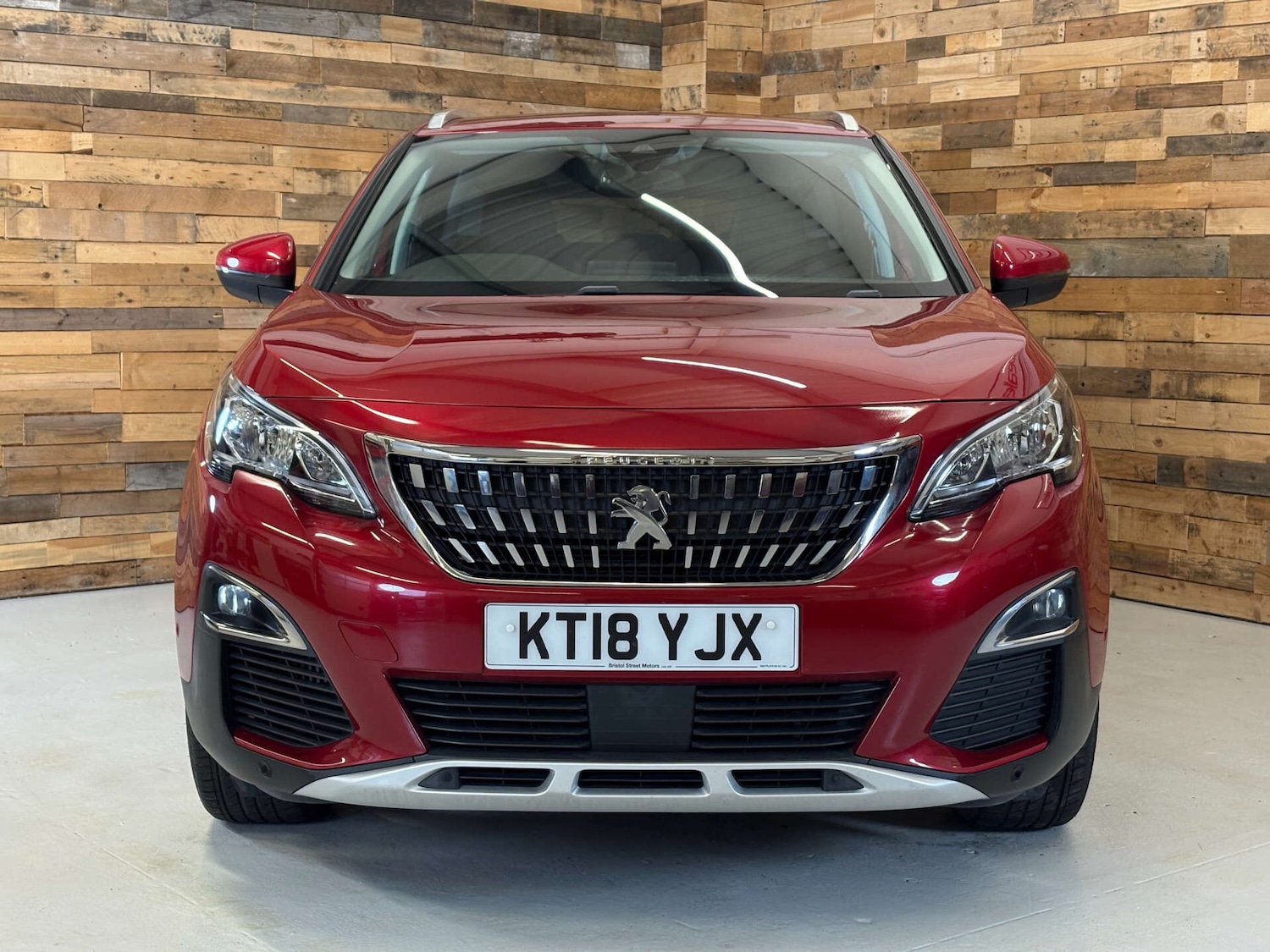 Used Peugeot 3008 2018 for sale - 76819792: Photo 2