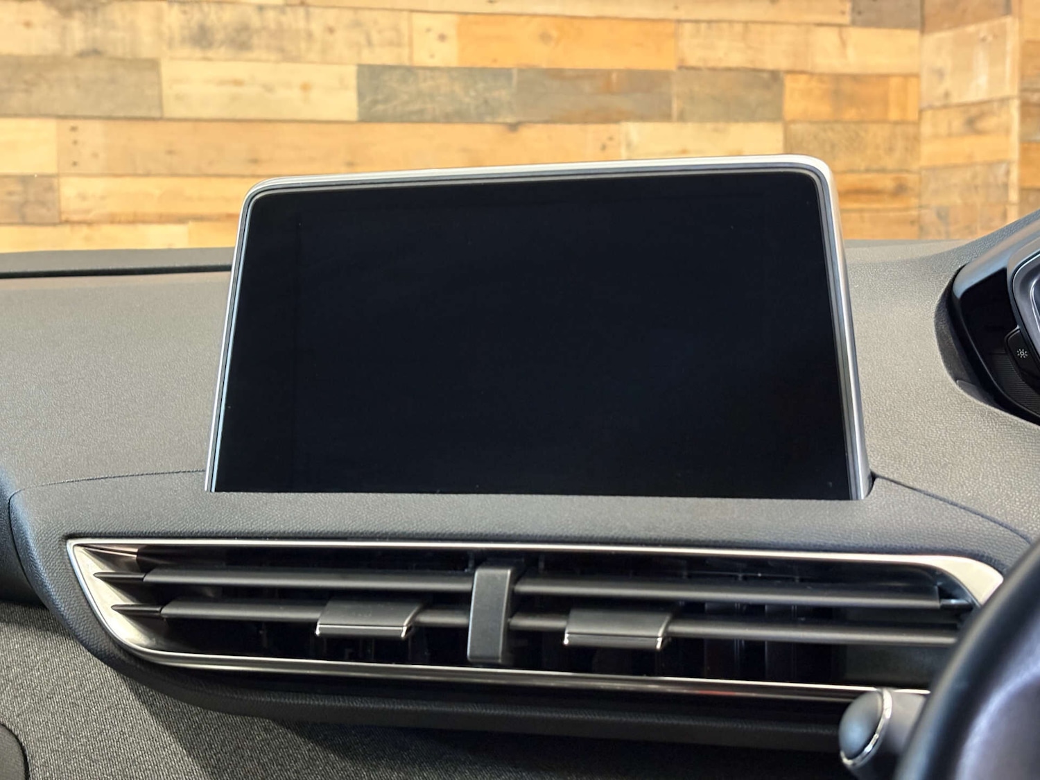 Used Peugeot 3008 2018 for sale - 76819792: Photo 31