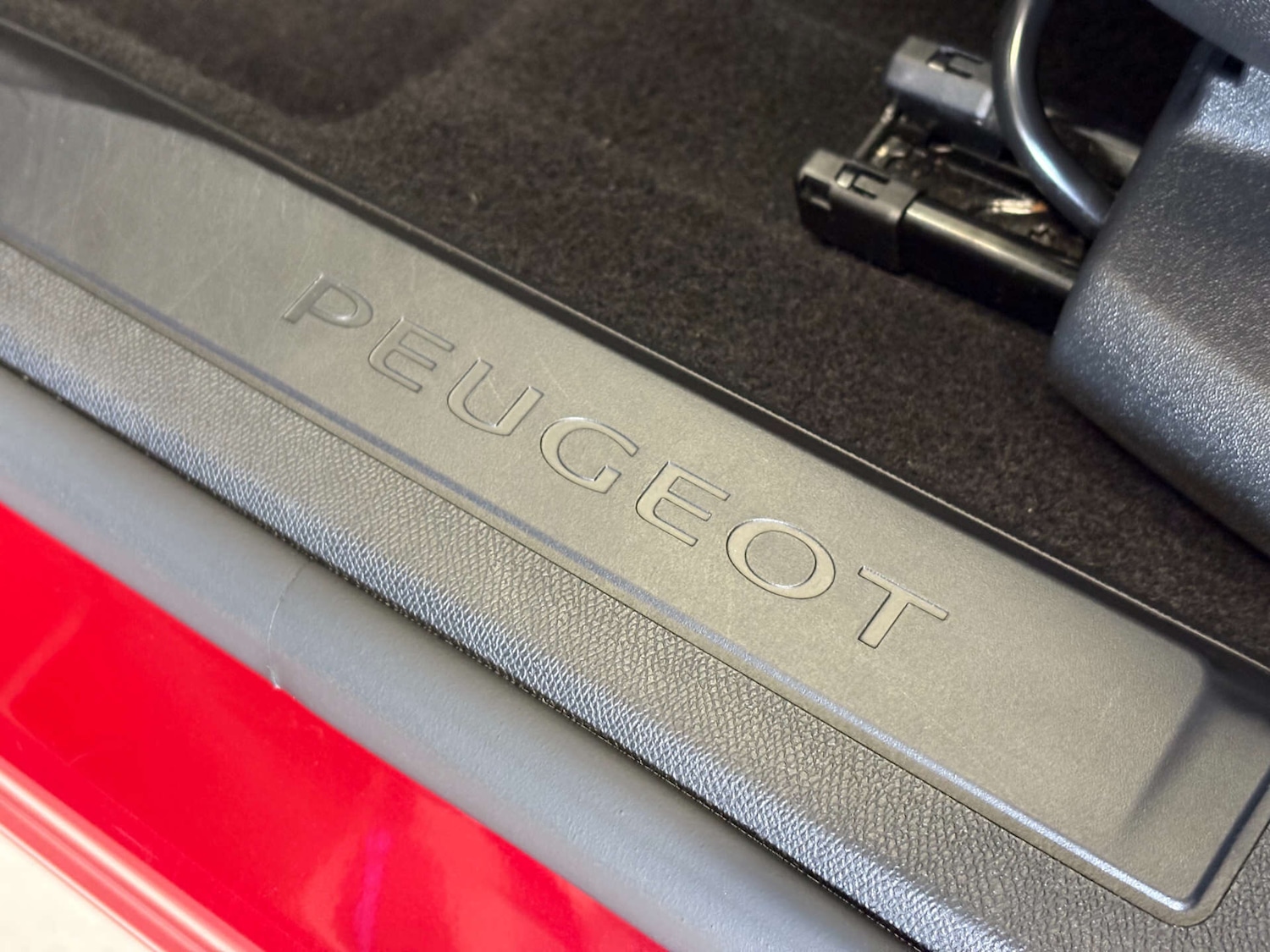 Used Peugeot 3008 2018 for sale - 76819792: Photo 48