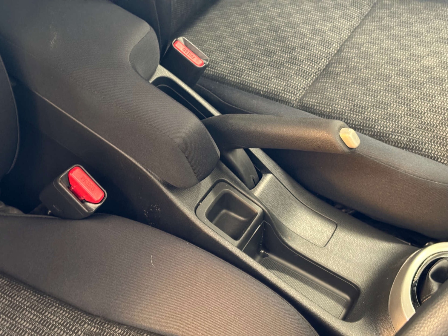 Used Honda Jazz 2016 for sale - 76783102: Photo 11