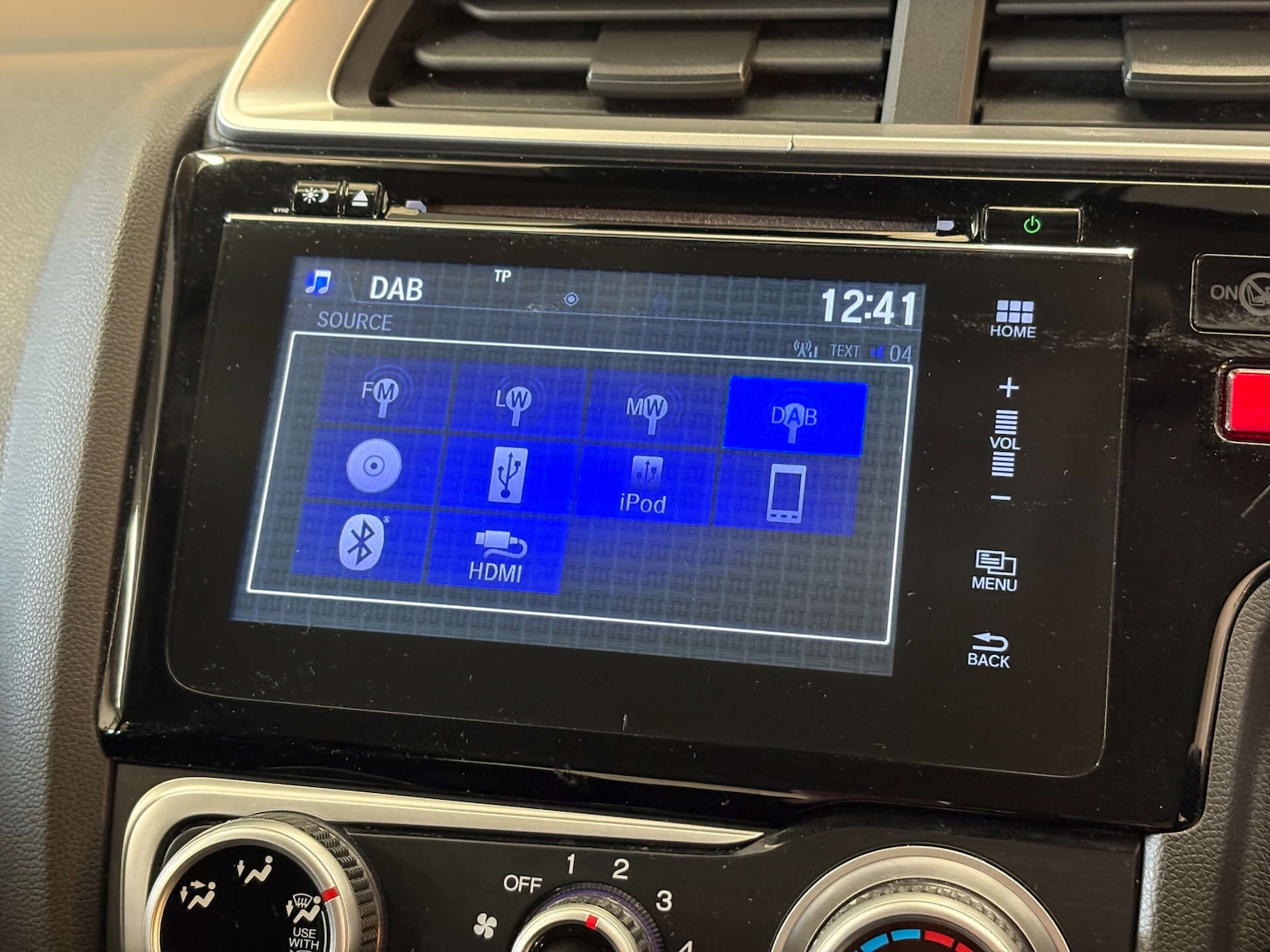 Used Honda Jazz 2016 for sale - 76783102: Photo 21