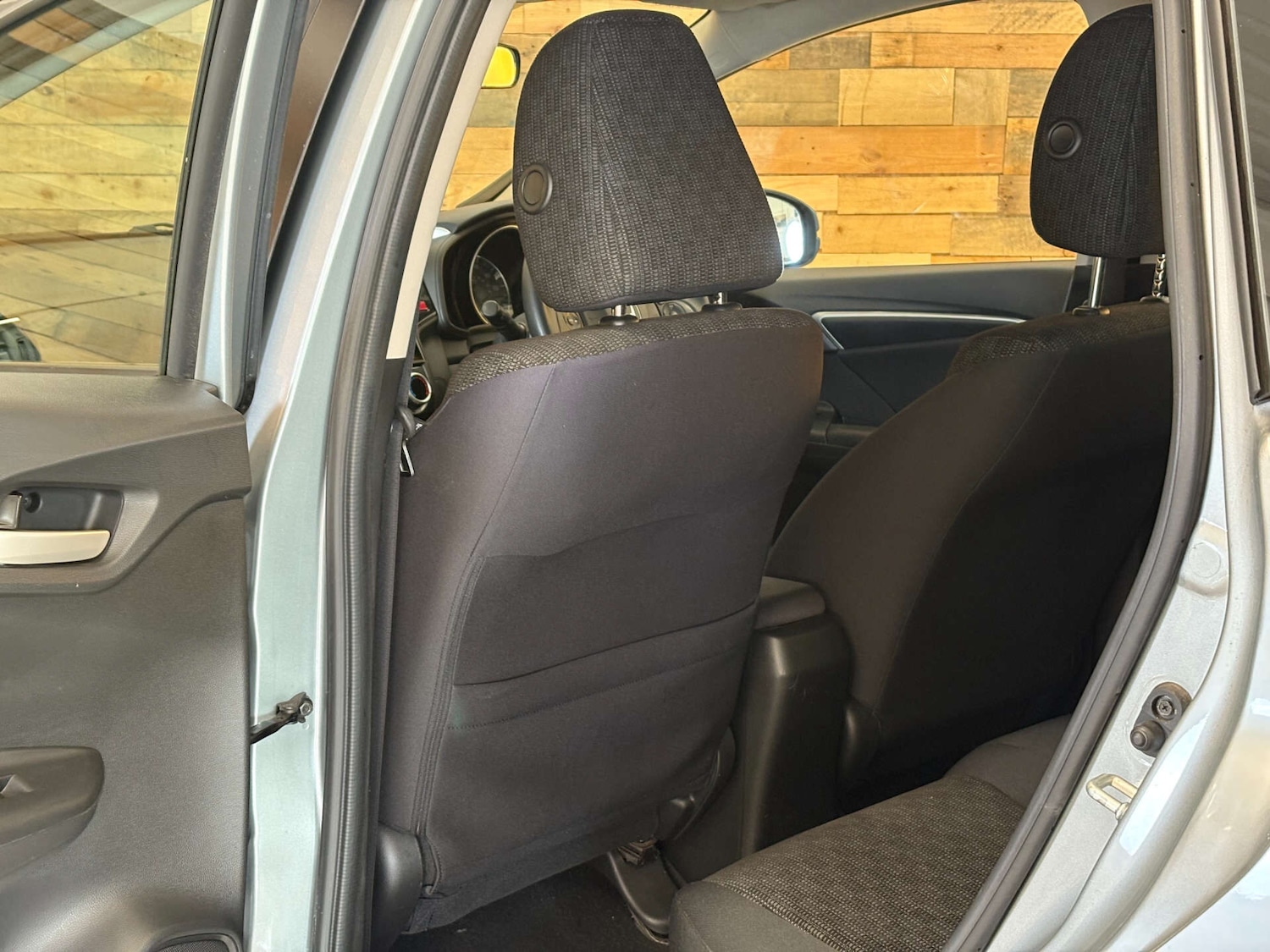 Used Honda Jazz 2016 for sale - 76783102: Photo 25