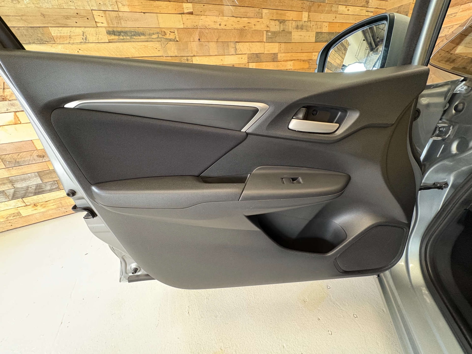 Used Honda Jazz 2016 for sale - 76783102: Photo 27