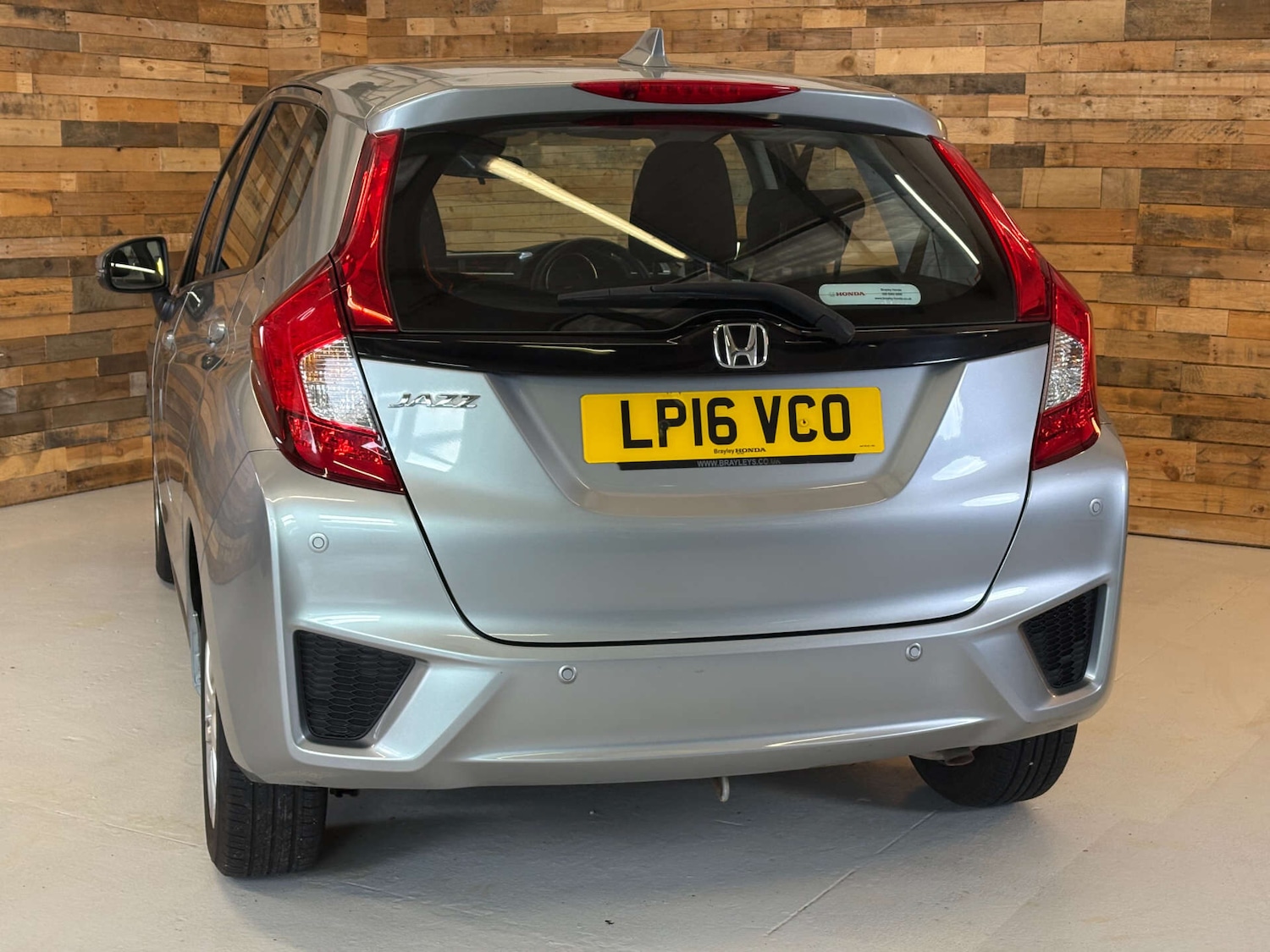 Used Honda Jazz 2016 for sale - 76783102: Photo 73