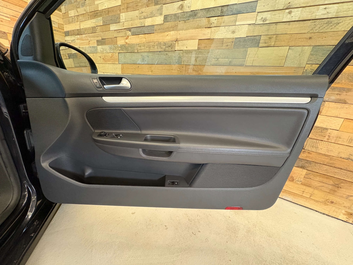 Used Volkswagen Golf 2007 for sale - 76985216: Photo 38