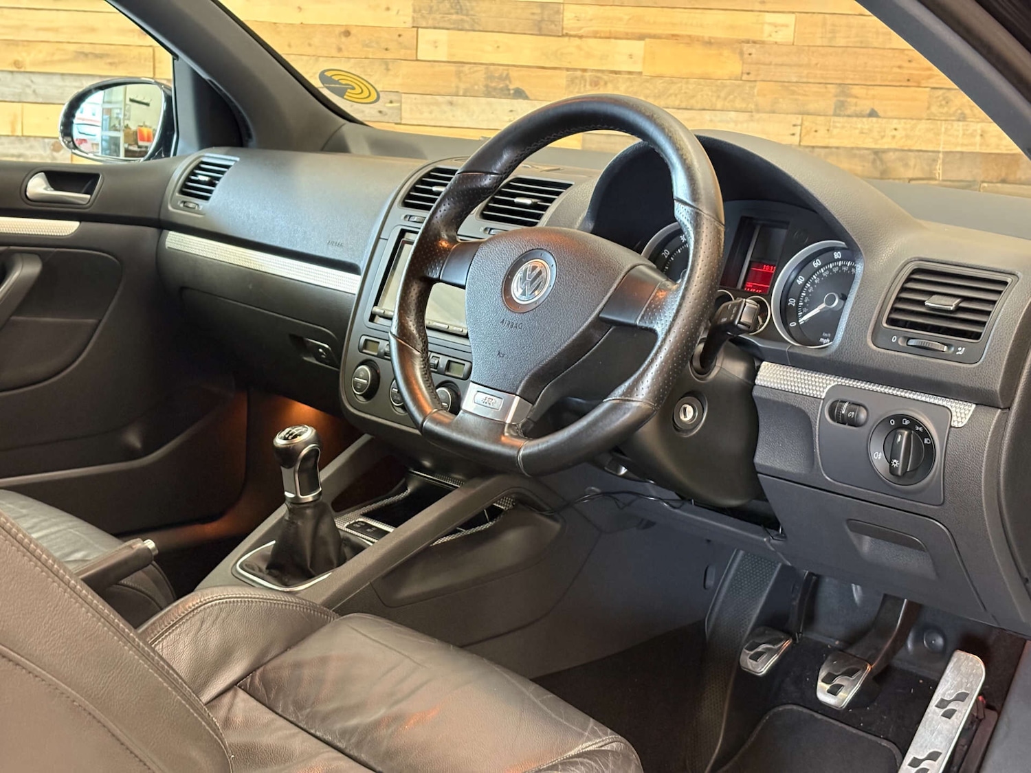 Used Volkswagen Golf 2007 for sale - 76985216: Photo 9