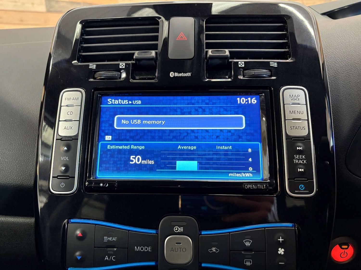 Used Nissan Leaf 2015 for sale - 76331198: Photo 16