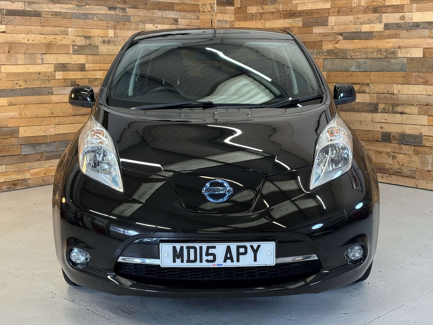 Used Nissan Leaf 2015 for sale - 76331198: Photo 2