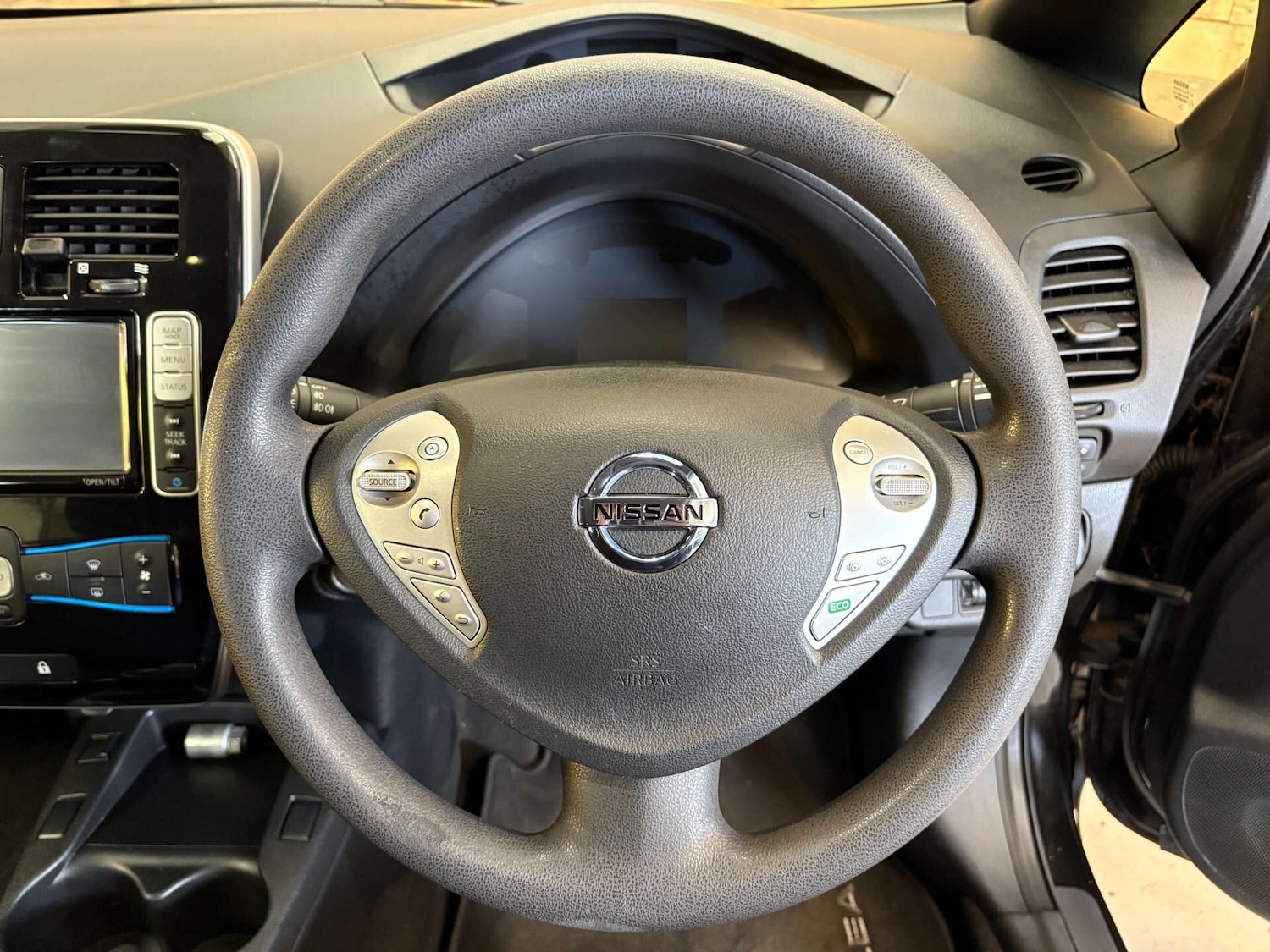 Used Nissan Leaf 2015 for sale - 76331198: Photo 33