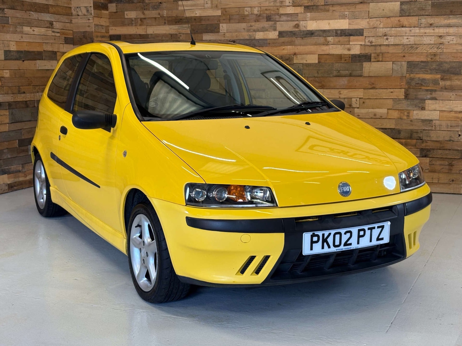 Used Fiat Punto 2002 for sale - 76931143: Photo 40