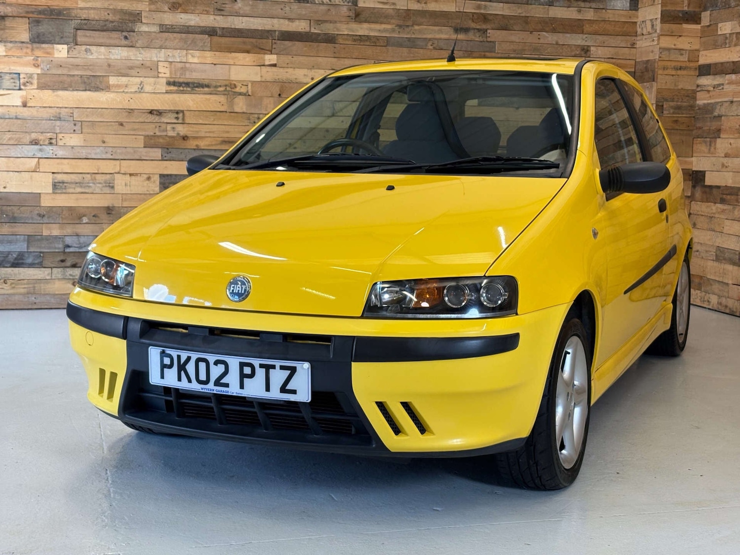 Used Fiat Punto 2002 for sale - 76931143: Photo 41