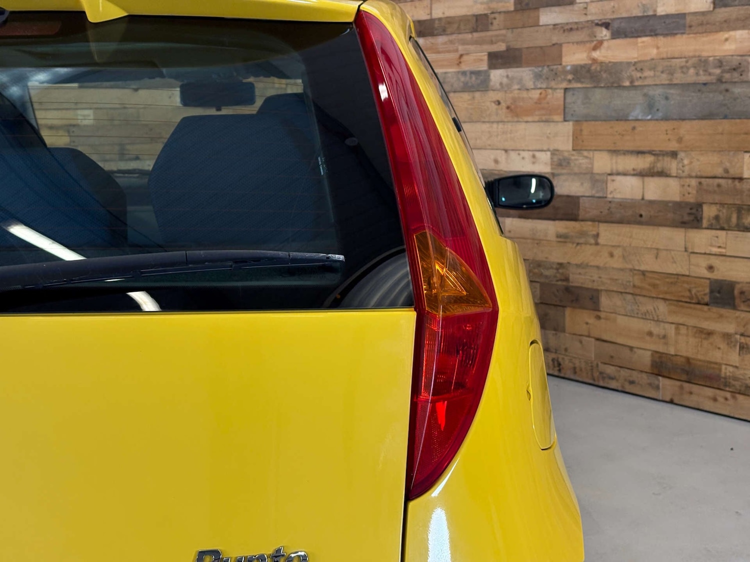 Used Fiat Punto 2002 for sale - 76931143: Photo 64