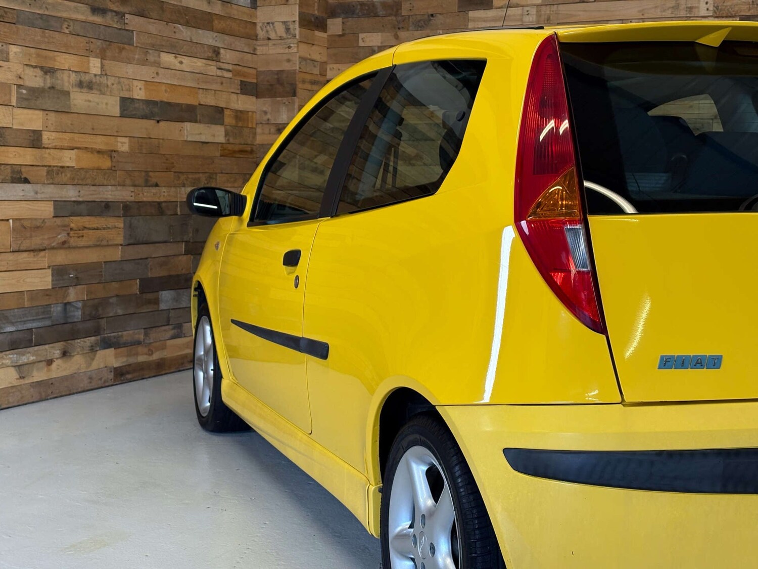 Used Fiat Punto 2002 for sale - 76931143: Photo 78