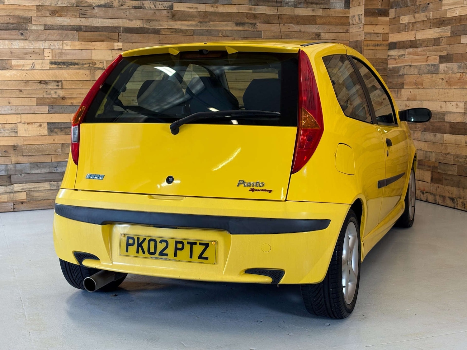 Used Fiat Punto 2002 for sale - 76931143: Photo 79