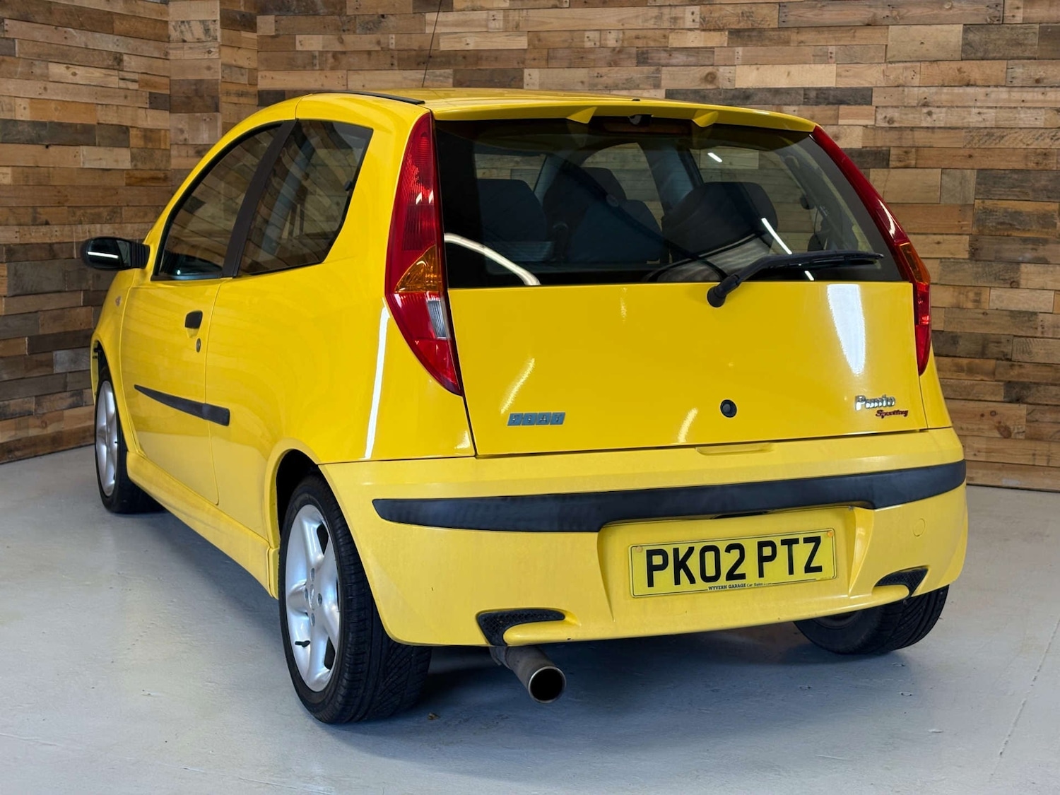 Used Fiat Punto 2002 for sale - 76931143: Photo 82