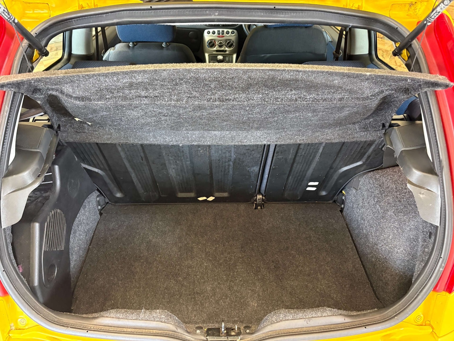 Used Fiat Punto 2002 for sale - 76931143: Photo 87