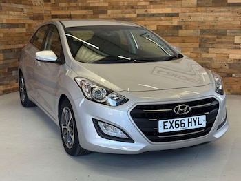 Used Hyundai i30 2016 for sale - 78735084: Photo