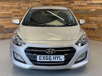 Used Hyundai i30 2016 for sale - 78735084: Photo