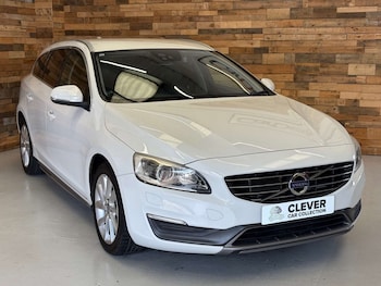 Used Volvo V60 2014 for sale - 78950365: Photo