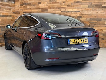 Used Tesla Model 3 2020 for sale - 79507316: Photo