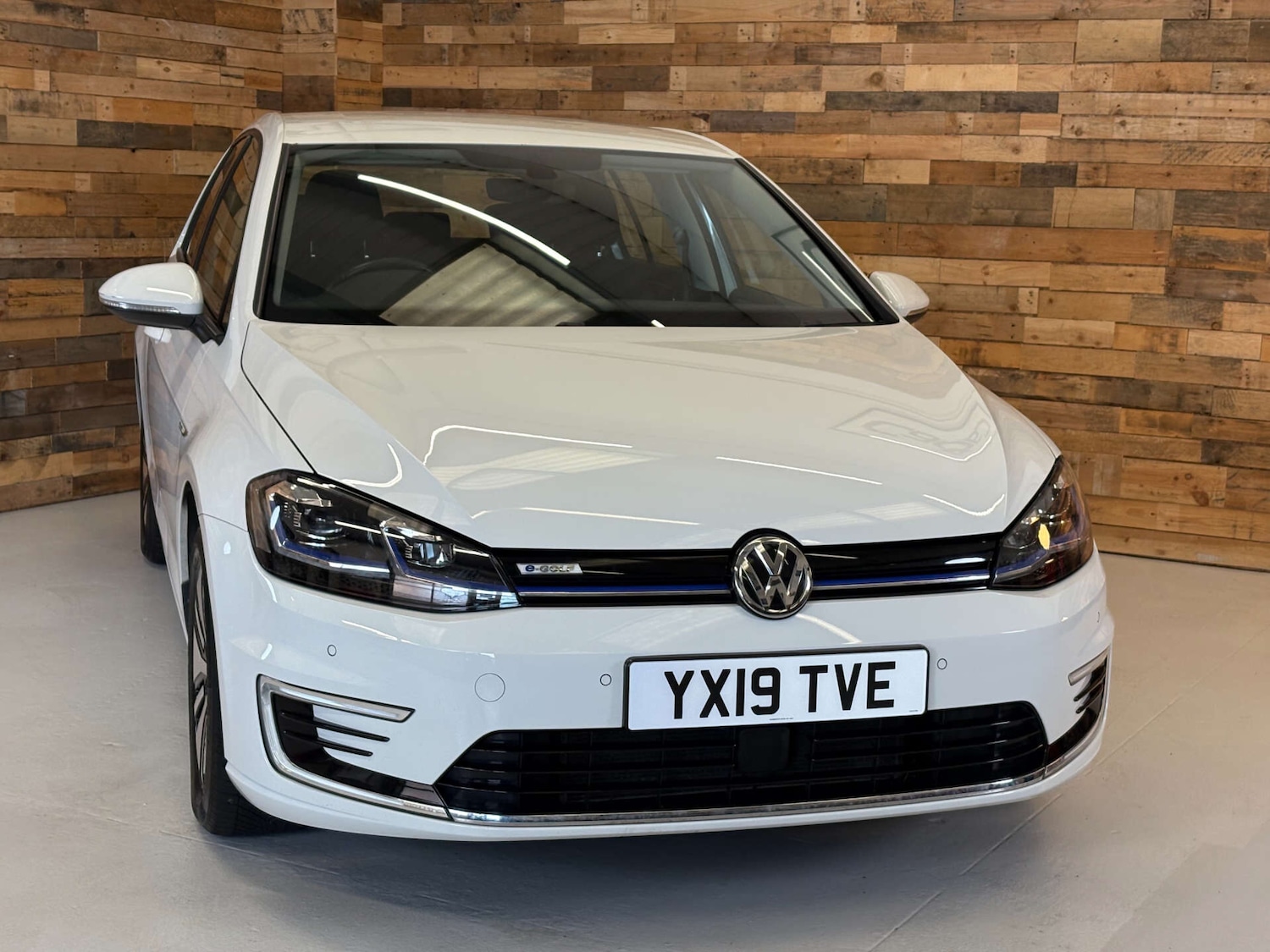 Used Volkswagen Golf 2019 for sale - 76569397: Photo 27