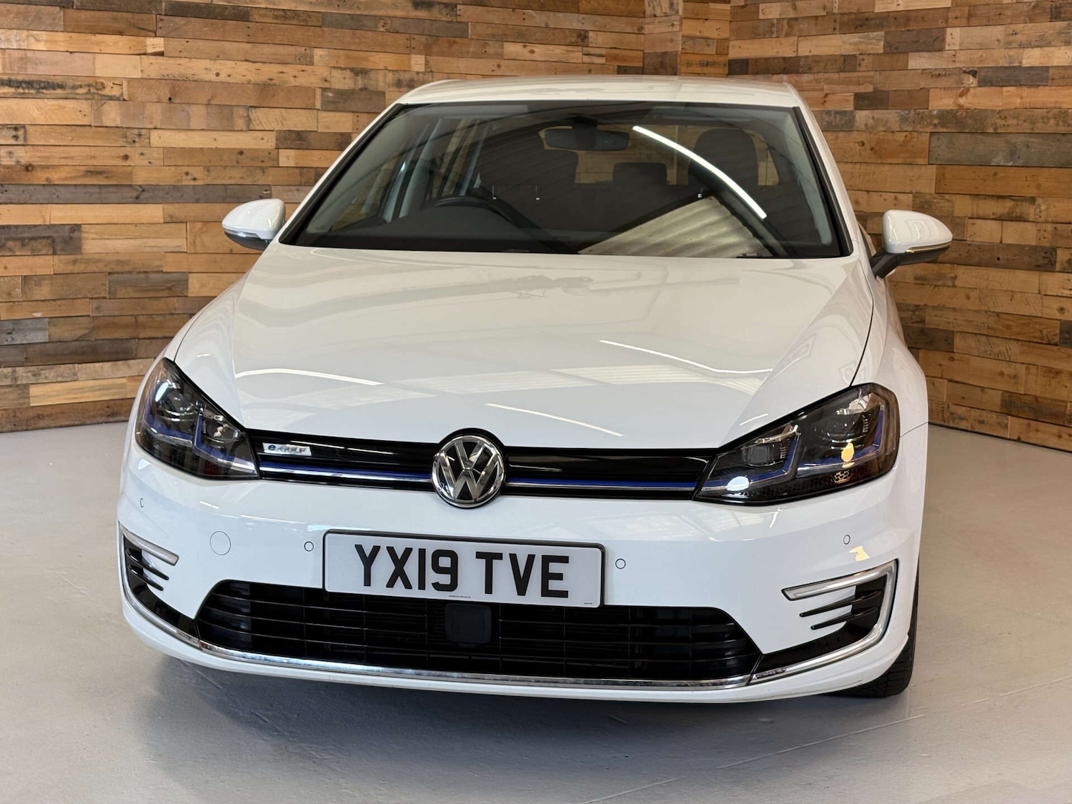 Used Volkswagen Golf 2019 for sale - 76569397: Photo 33