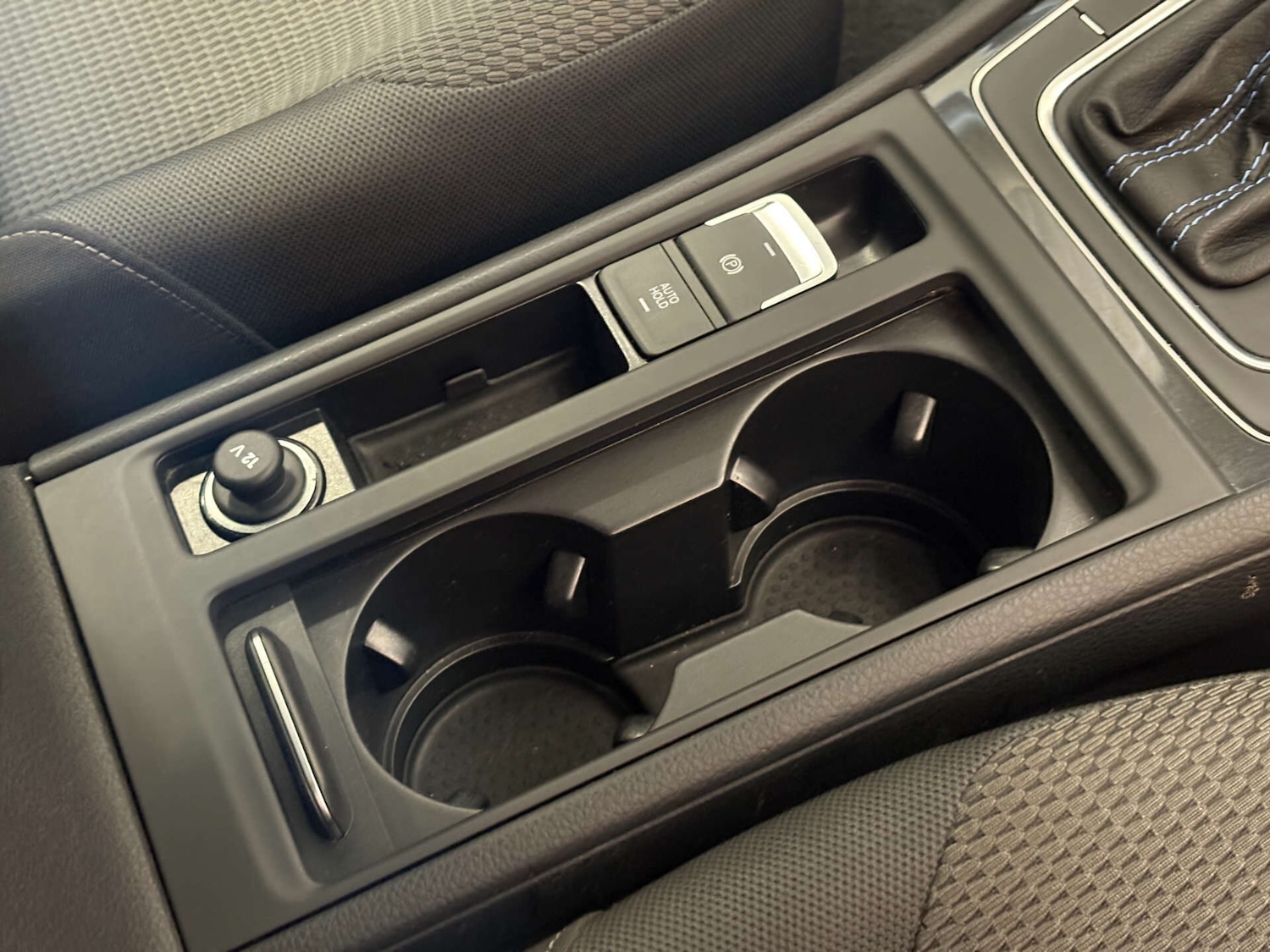 Used Volkswagen Golf 2019 for sale - 76569397: Photo 35