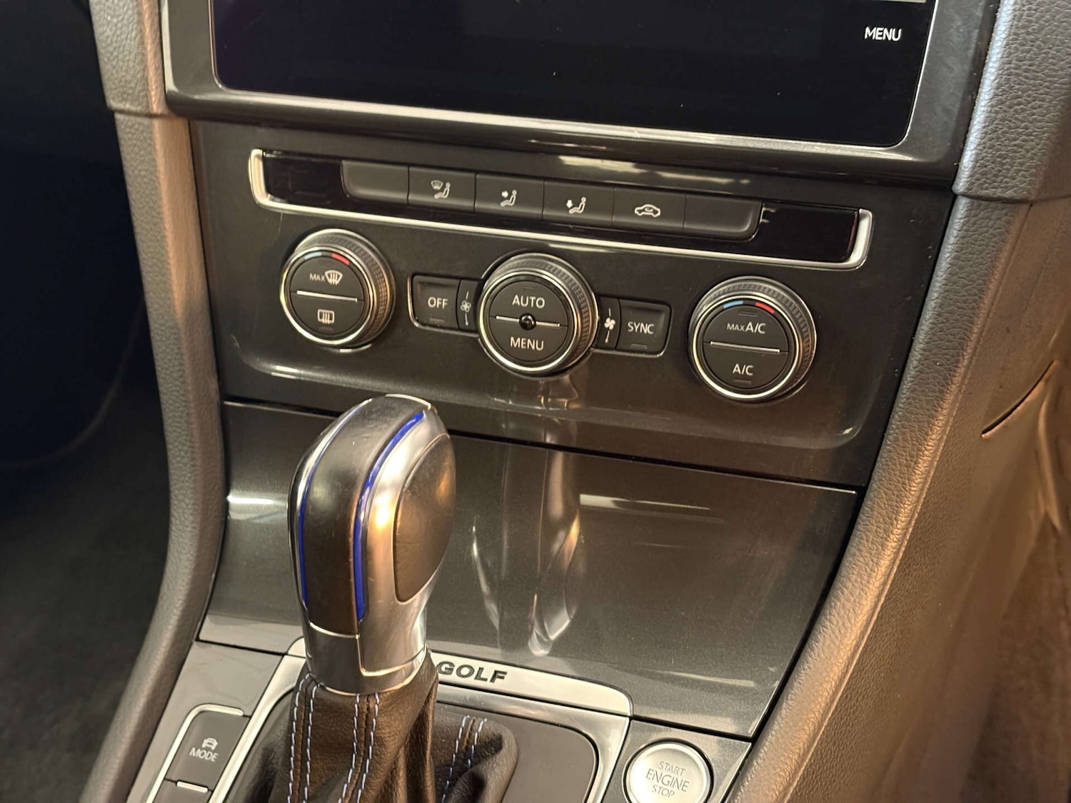 Used Volkswagen Golf 2019 for sale - 76569397: Photo 37