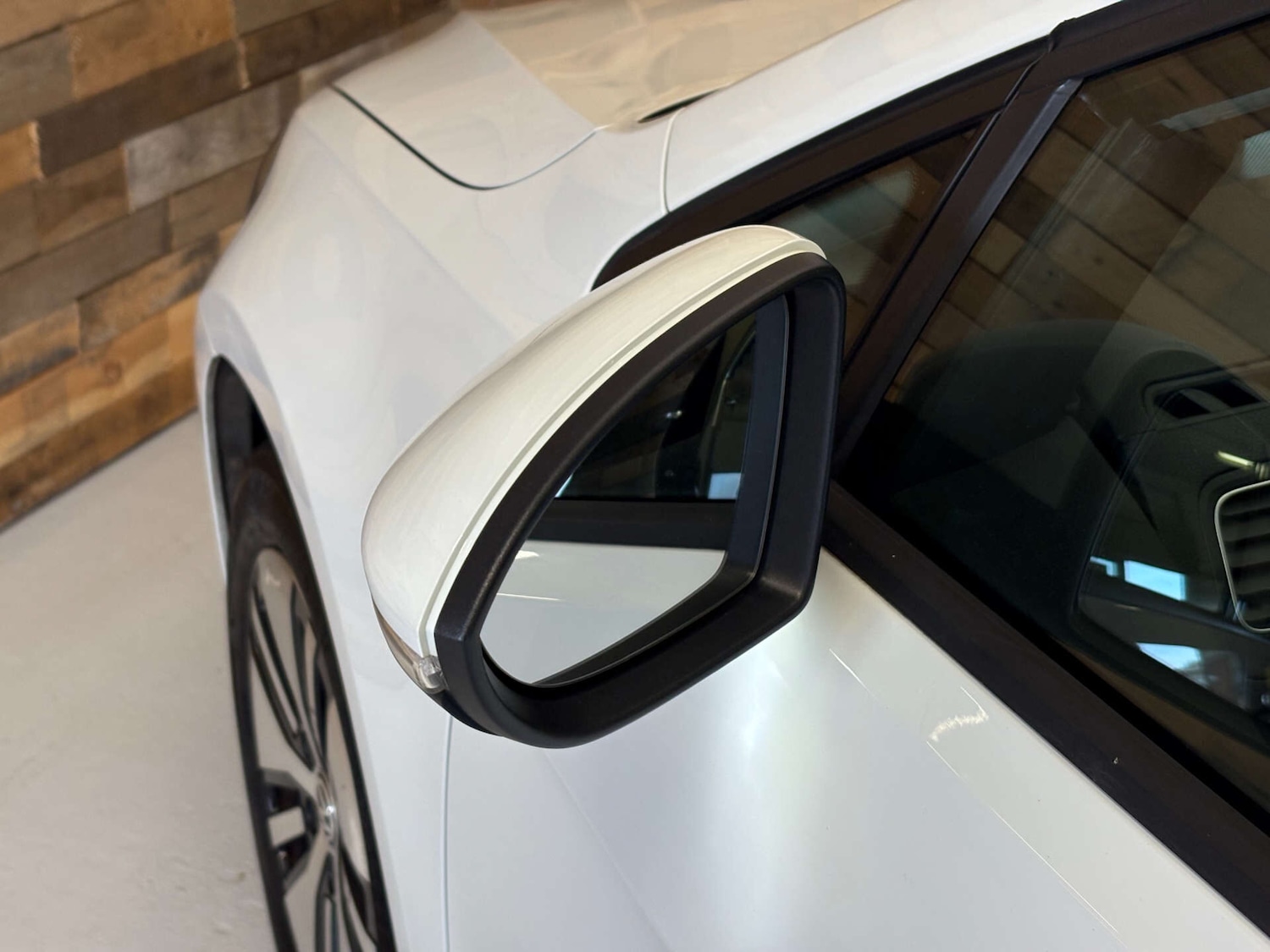 Used Volkswagen Golf 2019 for sale - 76569397: Photo 43