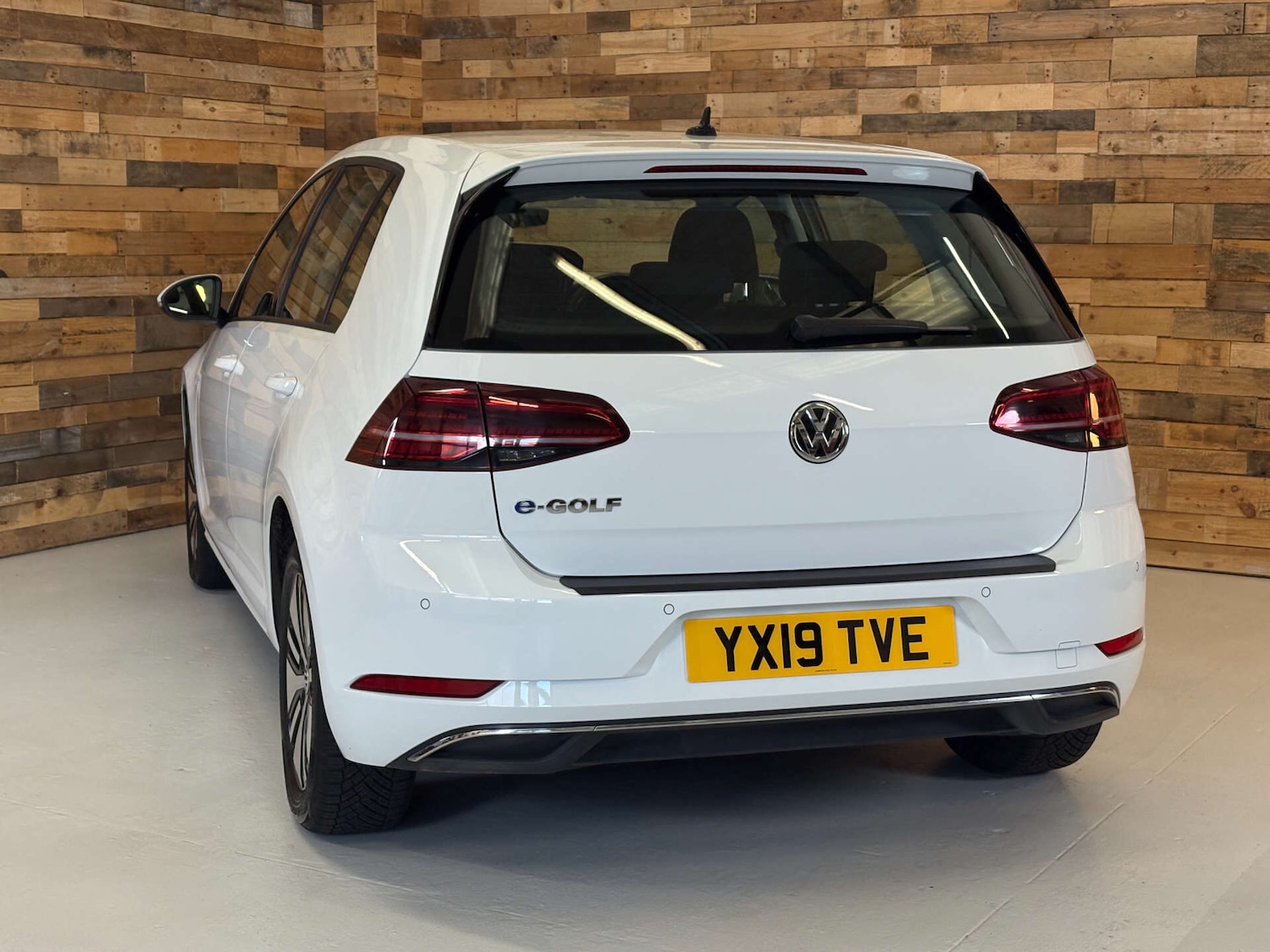 Used Volkswagen Golf 2019 for sale - 76569397: Photo 73