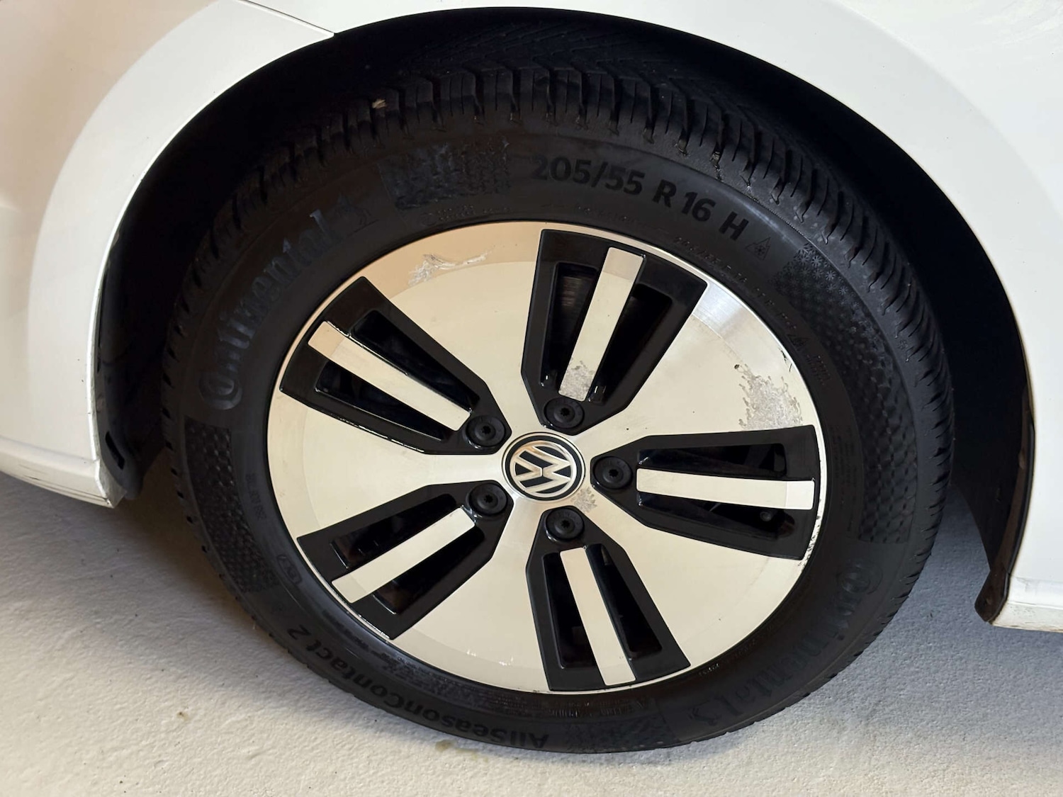 Used Volkswagen Golf 2019 for sale - 76569397: Photo 77