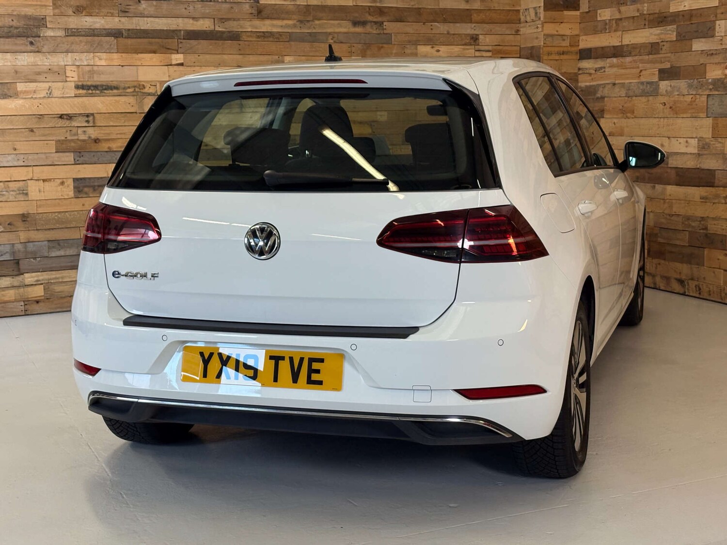 Used Volkswagen Golf 2019 for sale - 76569397: Photo 80