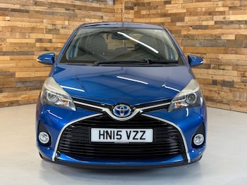 Used Toyota Yaris 2015 for sale - 76324071: Photo