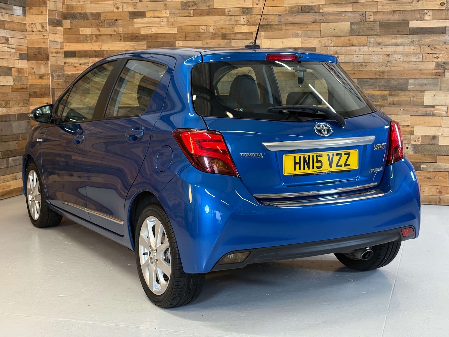 Used Toyota Yaris 2015 for sale - 76324071: Photo 4