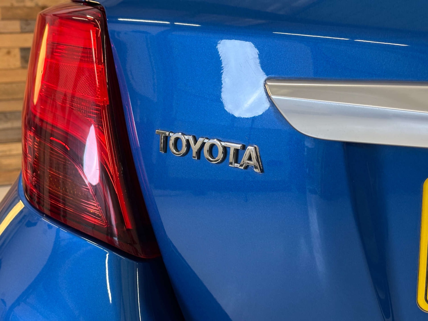 Used Toyota Yaris 2015 for sale - 76324071: Photo 59