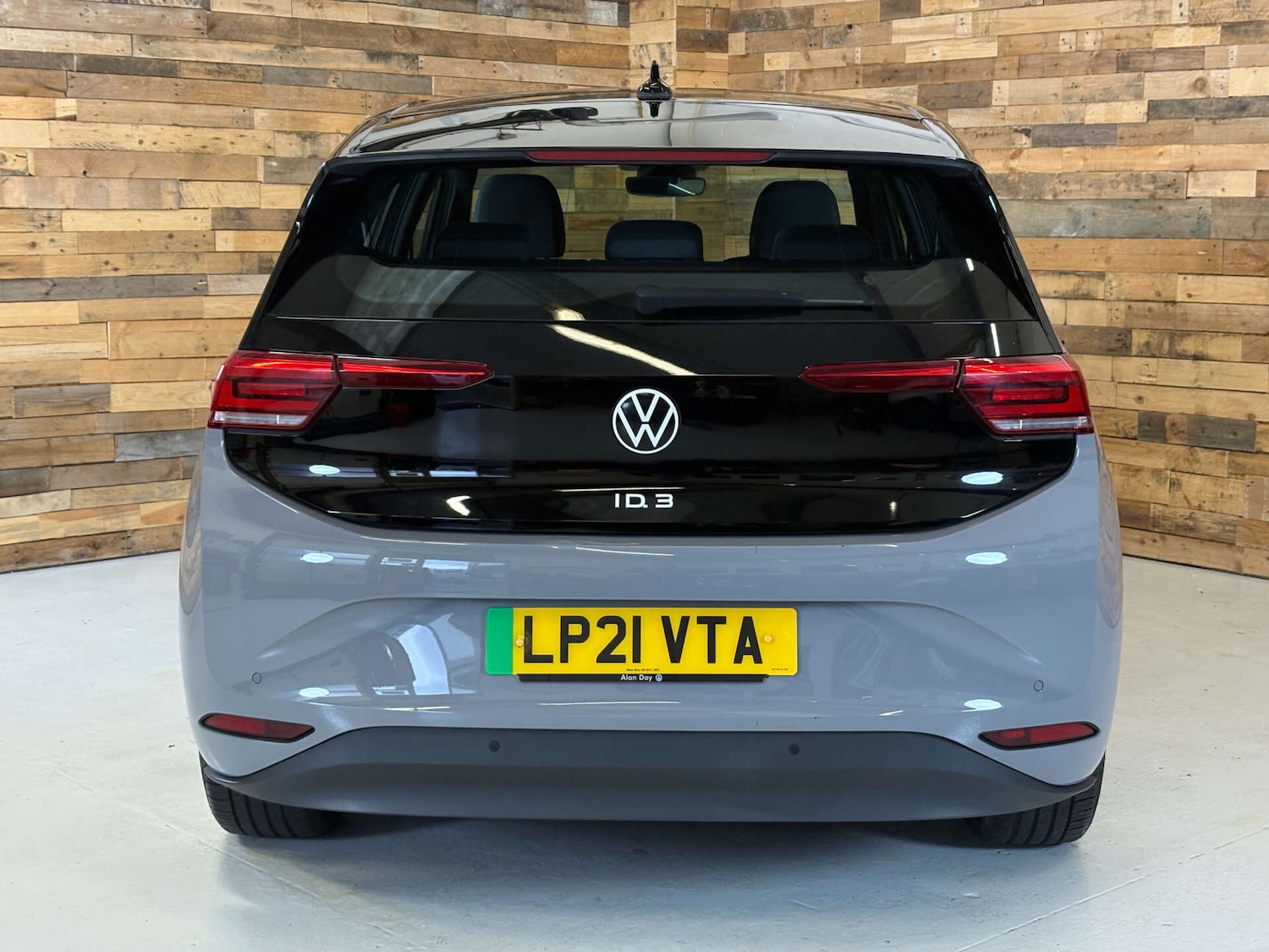 Used Volkswagen ID.3 2021 for sale - 76922767: Photo 5