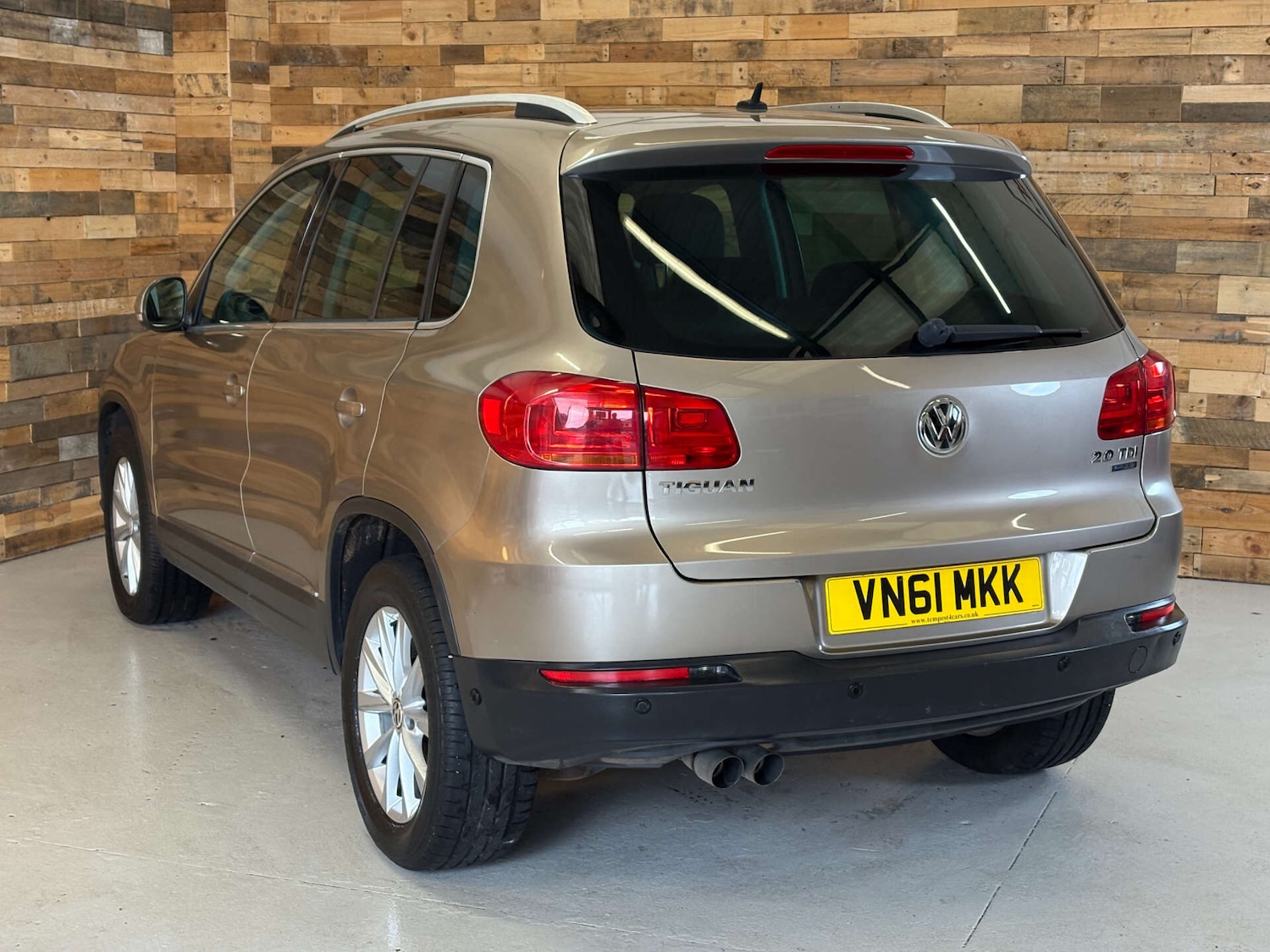 Used Volkswagen Tiguan 2011 for sale - 76171639: Photo 4