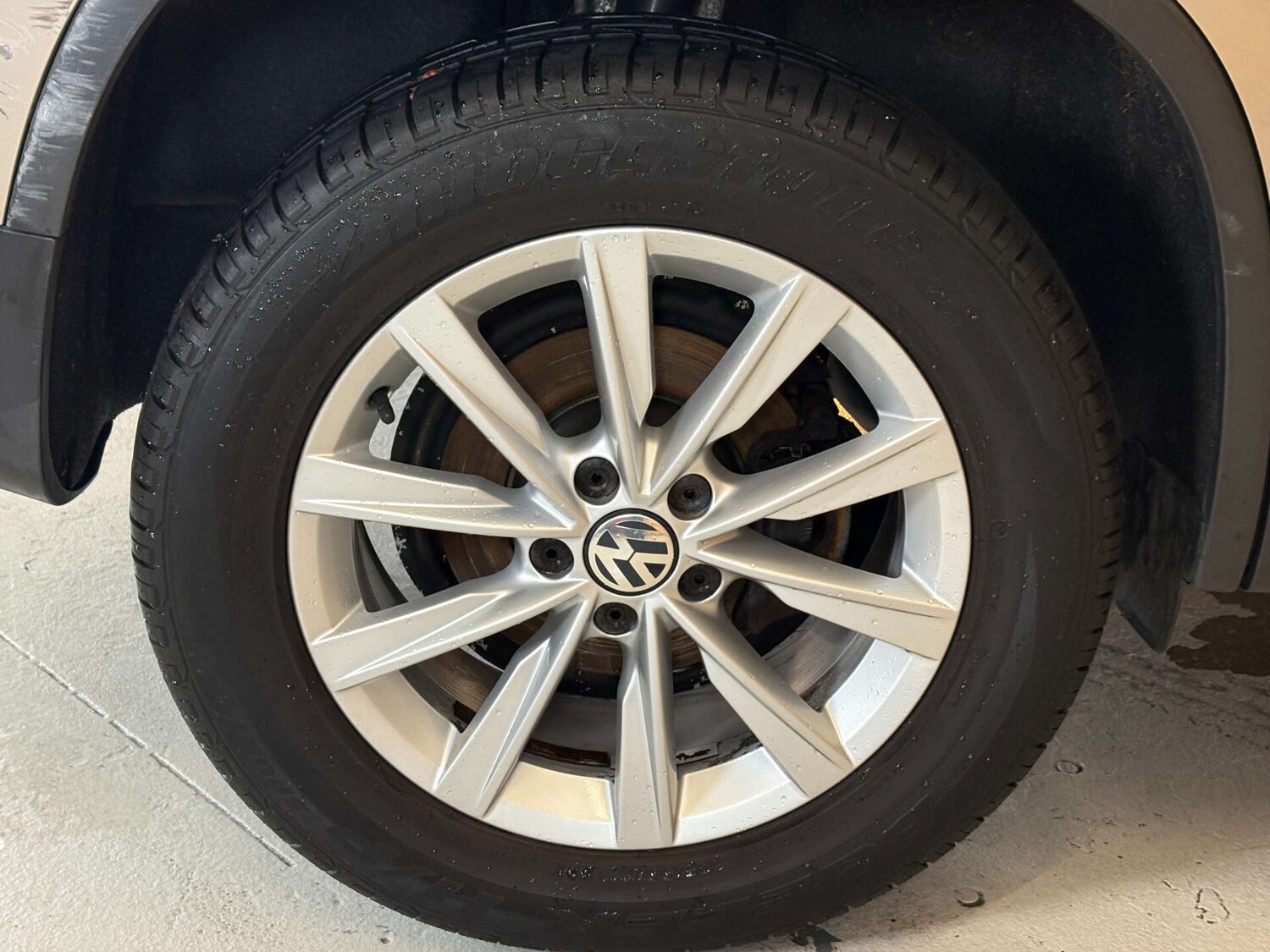 Used Volkswagen Tiguan 2011 for sale - 76171639: Photo 49