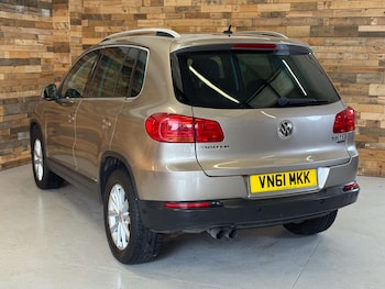 Used Volkswagen Tiguan 2011 for sale - 76171639: Photo 4