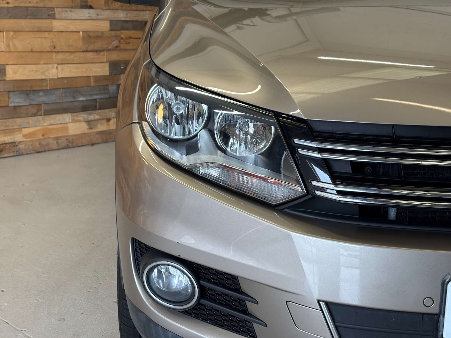 Used Volkswagen Tiguan 2011 for sale - 76171639: Photo 81