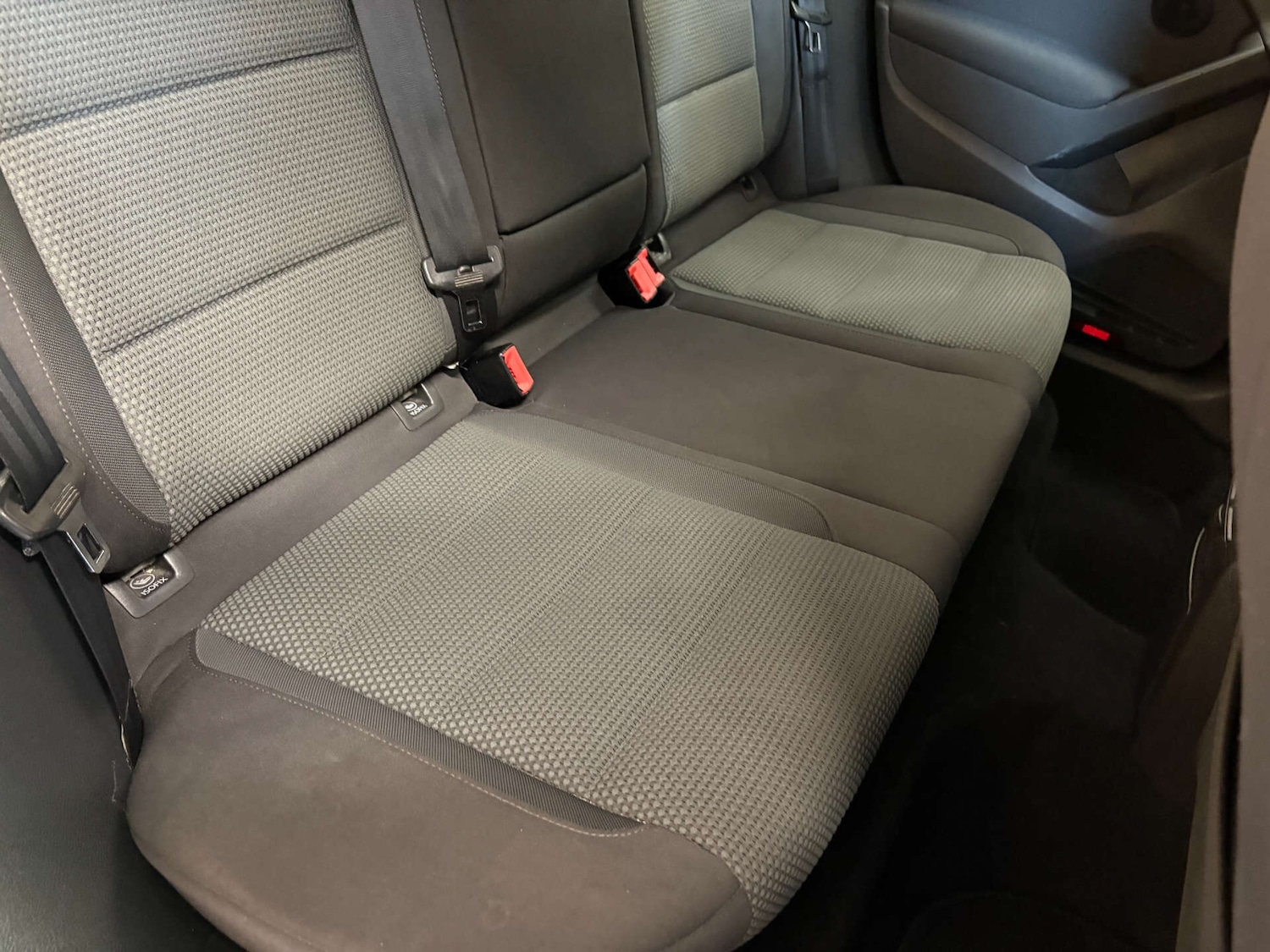 Used Volkswagen Golf 2011 for sale - 76616982: Photo 26